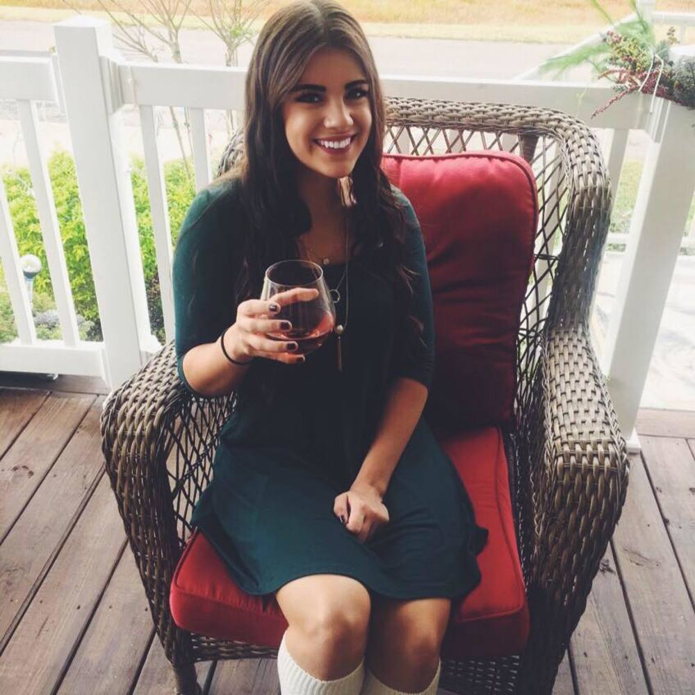 Meet your Posher, Ashley